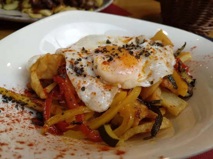 HUevos Rotos
